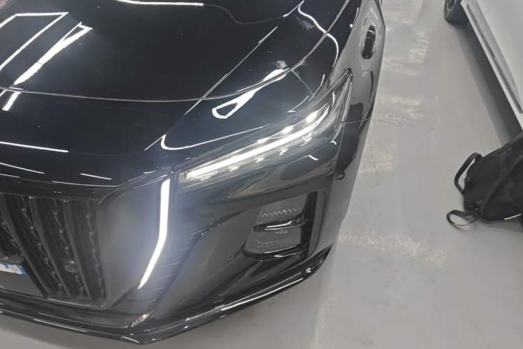 Used Hongqi H5 2025 2.0T Automatic Xuan Ying Edition Left Front Headlight