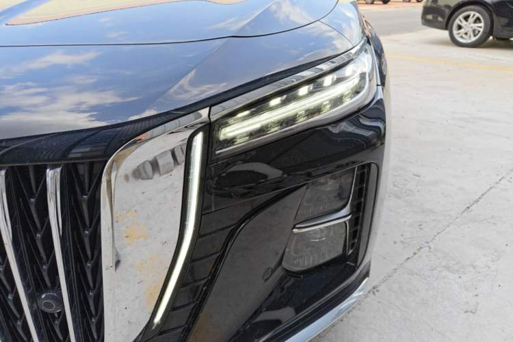 Used Hongqi H5 2025 1.5T DCT Qiyun 500 000th Unit Commemorative Edition Left Front Headlight