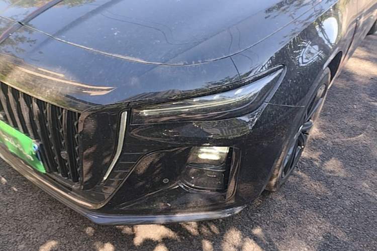 Used Hongqi H5 2025 2.0T Automatic Xuan Ying Edition Left Front Headlight