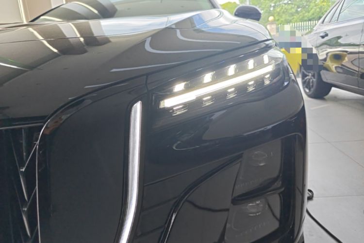 Used Hongqi H5 2025 1.5T DCT Xuan Ying Edition Left Front Headlight