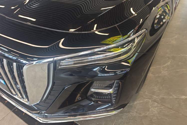 Used Hongqi H5 2025 1.5T DCT Qiyun 500 000th Unit Commemorative Edition Left Front Headlight