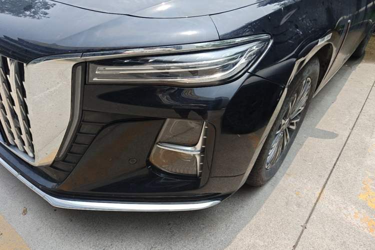 Used Hongqi H5 2025 1.5T DCT Qiyun 500 000th Unit Commemorative Edition Left Front Headlight