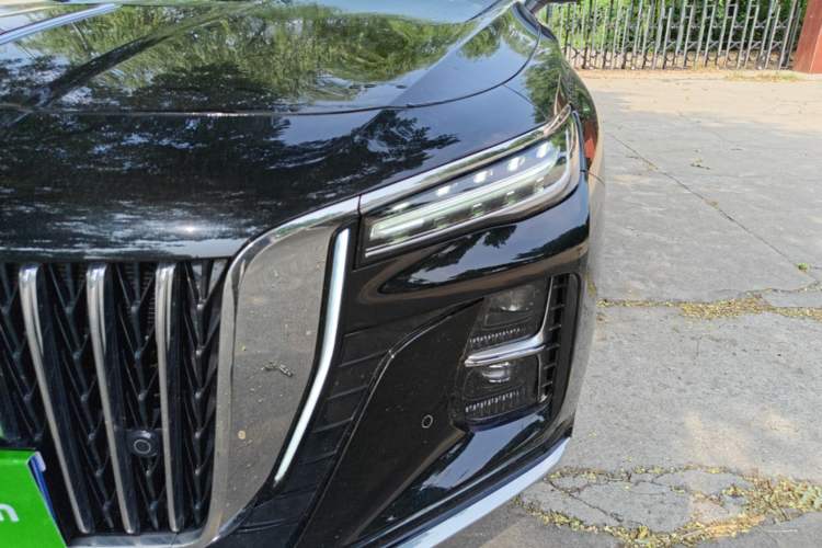 Used Hongqi H5 2025 1.5T DCT Qiyun 500 000th Unit Commemorative Edition Left Front Headlight