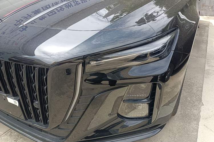 Used Hongqi H5 2025 2.0T Automatic Xuan Ying Edition Left Front Headlight