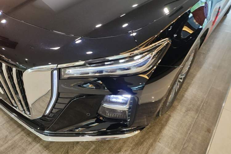 Used Hongqi H5 2025 1.5T DCT Qiyun 500 000th Unit Commemorative Edition Left Front Headlight