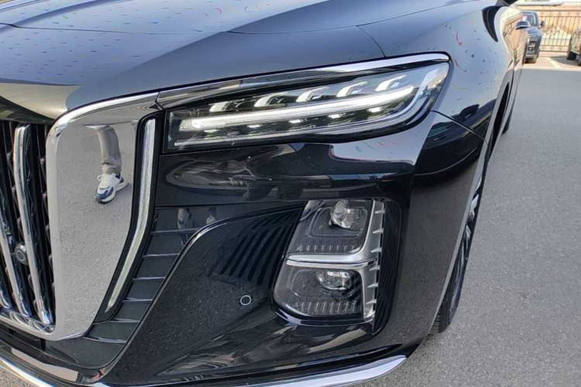 Used Hongqi H5 2025 2.0T Automatic Flag Edition – 500 000 Units Commemorative Version Left Front Headlight