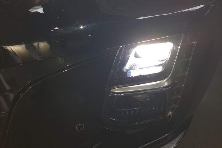 Used Hongqi H5 2025 1.5T DCT Qiyun 500 000th Unit Commemorative Edition Left Front Headlight