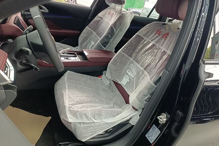 Used Hongqi H5 2025 Model 2.0T Automatic Xuan Ying 2 Million Units Commemorative Edition Left Front Seat