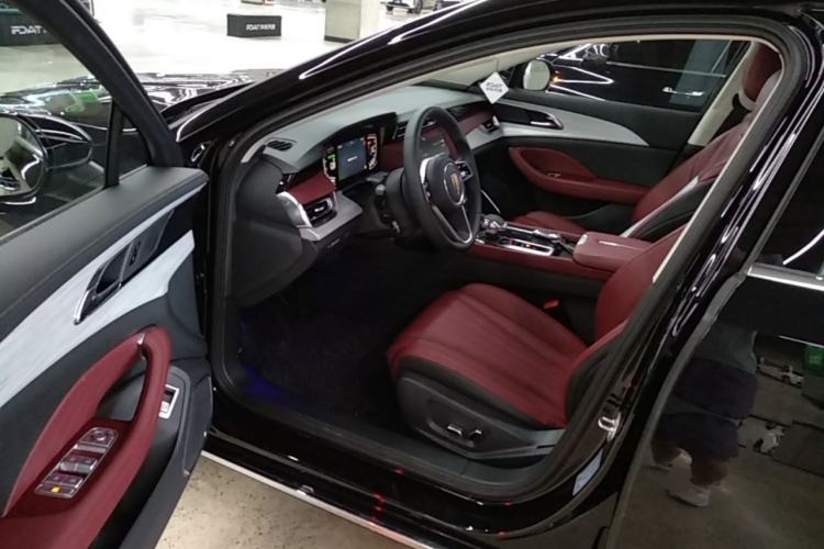Used Hongqi H5 2025 1.5T DCT Qiyun 500 000th Unit Commemorative Edition Left Front Seat
