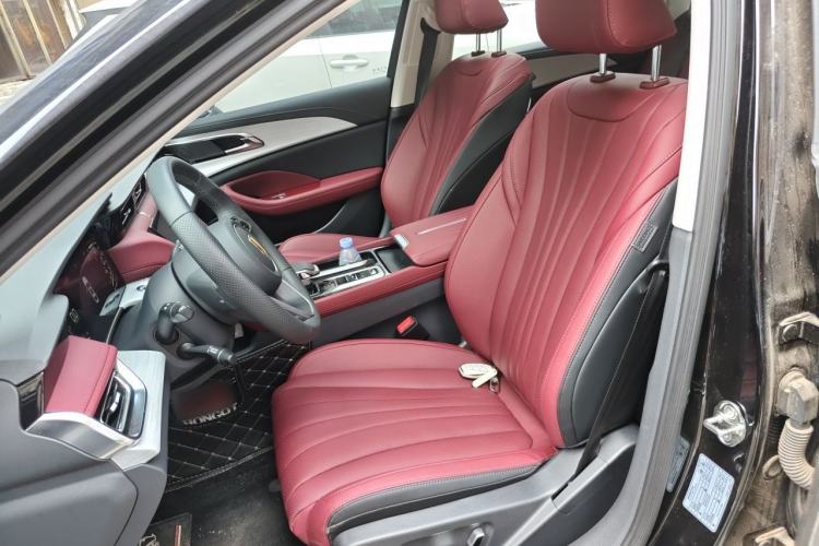 Used Hongqi H5 2025 1.5T DCT Qiyun 500 000th Unit Commemorative Edition Left Front Seat