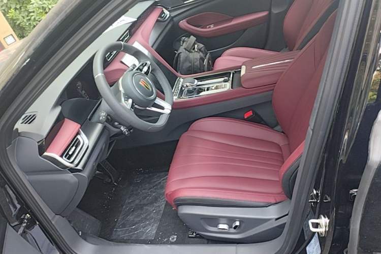 Used Hongqi H5 2025 2.0T Automatic Xuan Ying Edition Left Front Seat