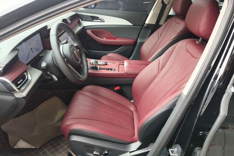 Used Hongqi H5 2025 2.0T Automatic Flag Edition – 500 000 Units Commemorative Version Left Front Seat