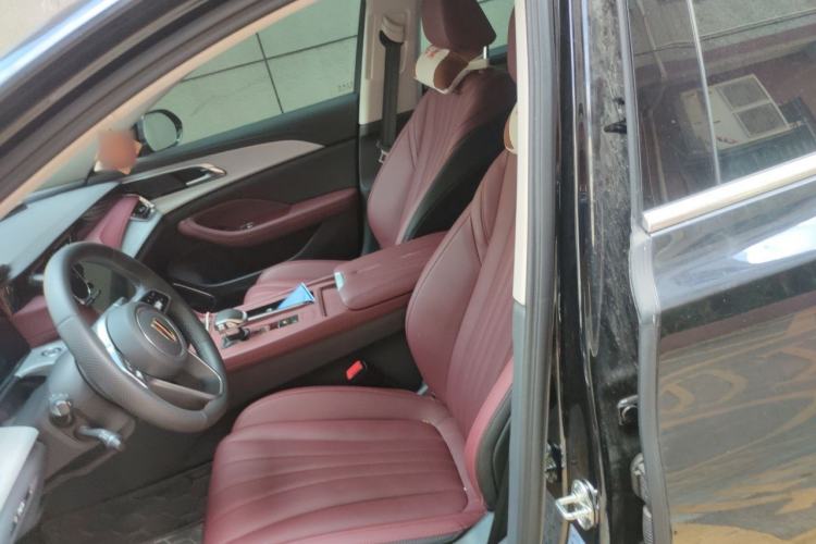 Used Hongqi H5 2025 1.5T DCT Qiyun 500 000th Unit Commemorative Edition Left Front Seat