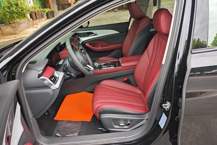 Used Hongqi H5 2025 2.0T Automatic Xuan Ying Edition Left Front Seat