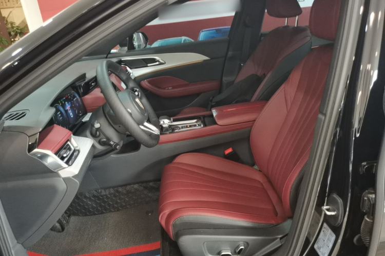 Used Hongqi H5 2025 2.0T Automatic Xuan Ying Edition Left Front Seat