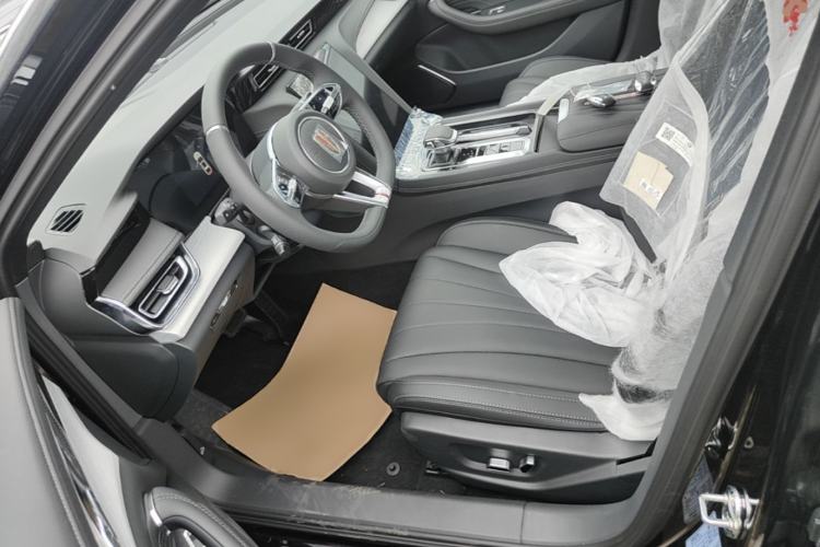 Used Hongqi H5 2025 1.5T DCT Xuan Ying Edition Left Front Seat