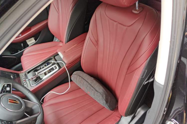 Used Hongqi H5 2025 2.0T Automatic Flag Edition – 500 000 Units Commemorative Version Left Front Seat