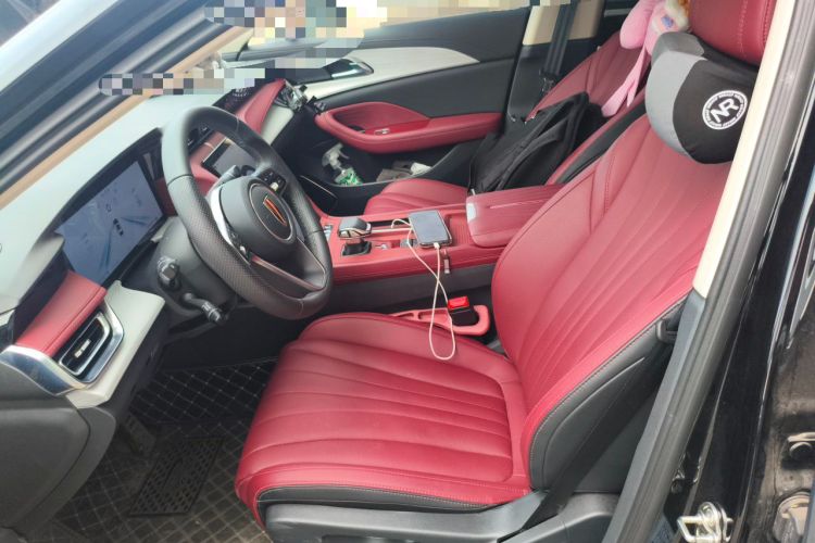 Used Hongqi H5 2025 2.0T Automatic Flag Edition – 500 000 Units Commemorative Version Left Front Seat
