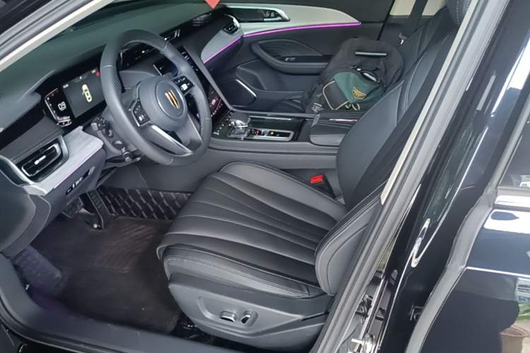 Used Hongqi H5 2025 1.5T DCT Qiyun 500 000th Unit Commemorative Edition Left Front Seat