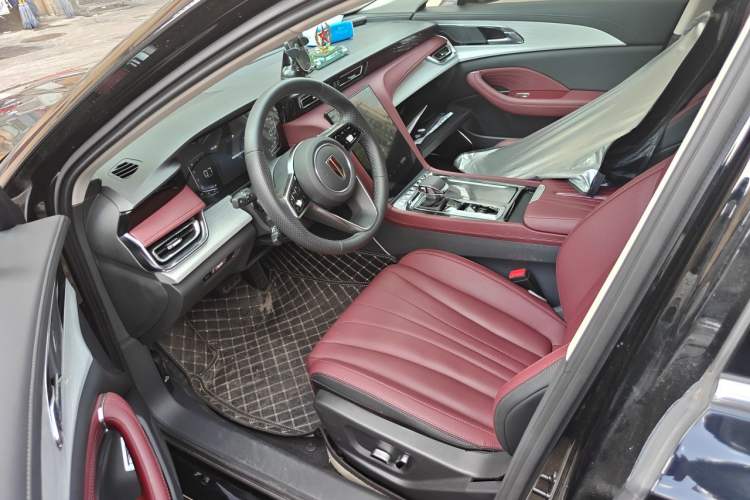 Used Hongqi H5 2025 1.5T DCT Qiyun 500 000th Unit Commemorative Edition Left Front Seat
