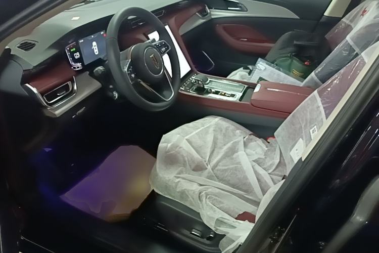 Used Hongqi H5 2025 1.5T DCT Qiyun 500 000th Unit Commemorative Edition Left Front Seat