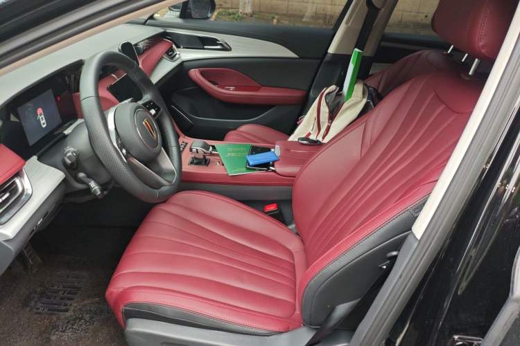 Used Hongqi H5 2025 1.5T DCT Qiyun 500 000th Unit Commemorative Edition Left Front Seat