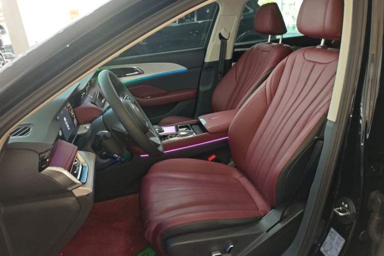 Used Hongqi H5 2025 1.5T DCT Qiyun 500 000th Unit Commemorative Edition Left Front Seat