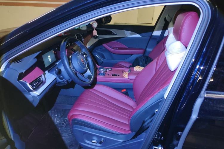 Used Hongqi H5 2025 1.5T DCT Qiyun 500 000th Unit Commemorative Edition Left Front Seat