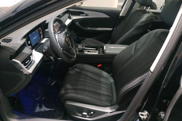 Used Hongqi H5 2025 1.5T DCT Qiyun 500 000th Unit Commemorative Edition Left Front Seat