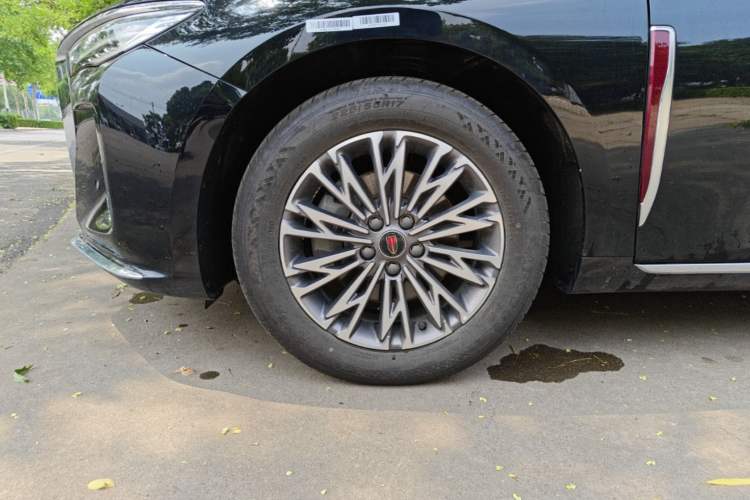 Used Hongqi H5 2025 1.5T DCT Qiyun 500 000th Unit Commemorative Edition Left Front Wheel Hub