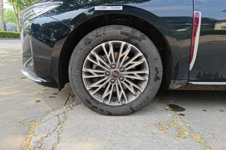 Used Hongqi H5 2025 1.5T DCT Qiyun 500 000th Unit Commemorative Edition Left Front Wheel Hub