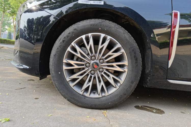 Used Hongqi H5 2025 1.5T DCT Qiyun 500 000th Unit Commemorative Edition Left Front Wheel Hub