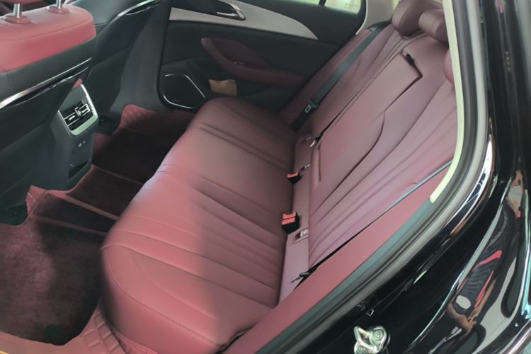 Used Hongqi H5 2025 1.5T DCT Qiyun 500 000th Unit Commemorative Edition Left Rear Seat