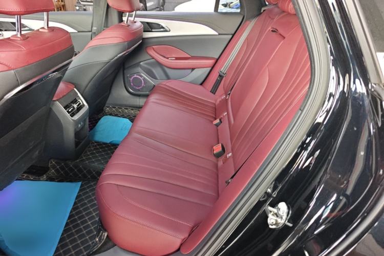 Used Hongqi H5 2025 1.5T DCT Xuan Ying Edition Left Rear Seat