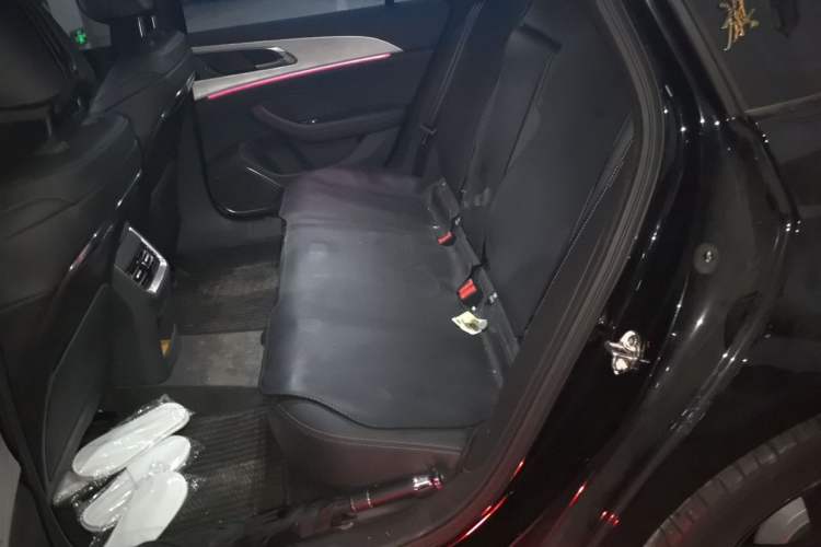 Used Hongqi H5 2025 2.0T Automatic Xuan Ying Edition Left Rear Seat