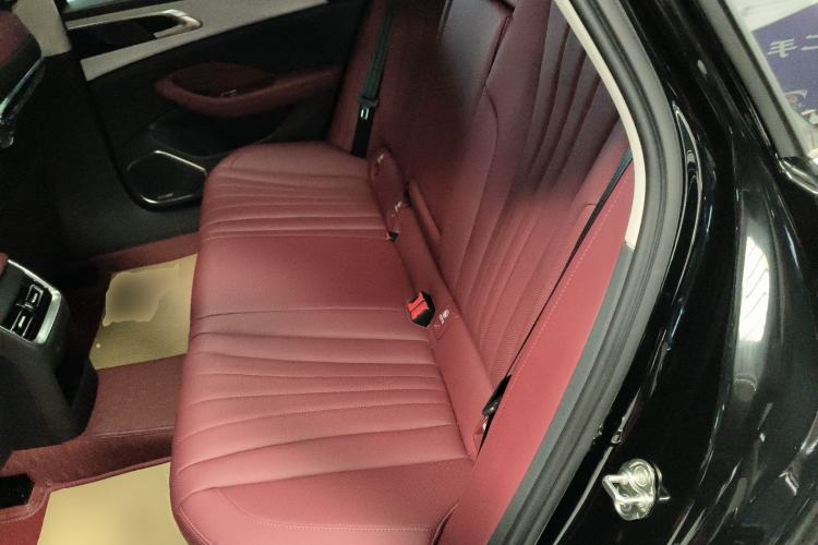 Used Hongqi H5 2025 1.5T DCT Qiyun 500 000th Unit Commemorative Edition Left Rear Seat