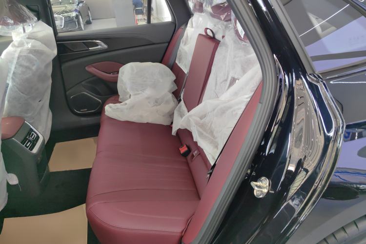 Used Hongqi H5 2025 1.5T DCT Xuan Ying Edition Left Rear Seat