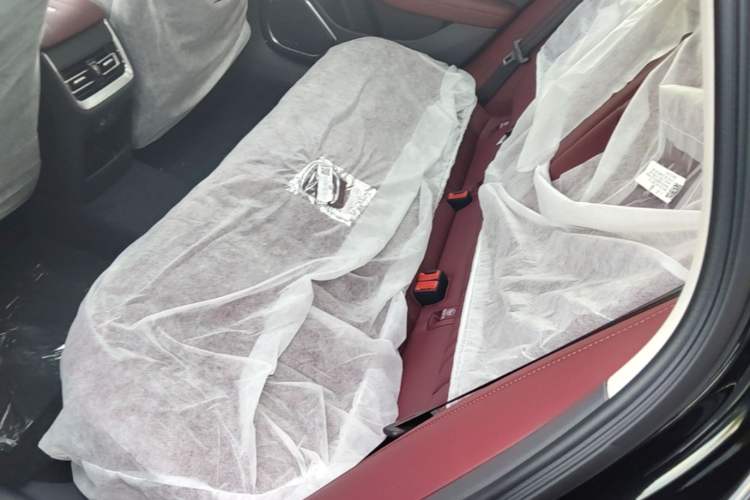 Used Hongqi H5 2025 1.5T DCT Qiyun 500 000th Unit Commemorative Edition Left Rear Seat