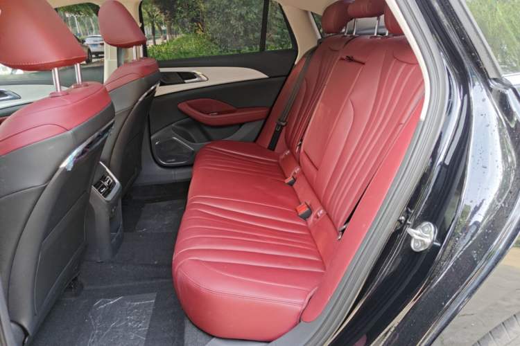 Used Hongqi H5 2025 1.5T DCT Qiyun 500 000th Unit Commemorative Edition Left Rear Seat