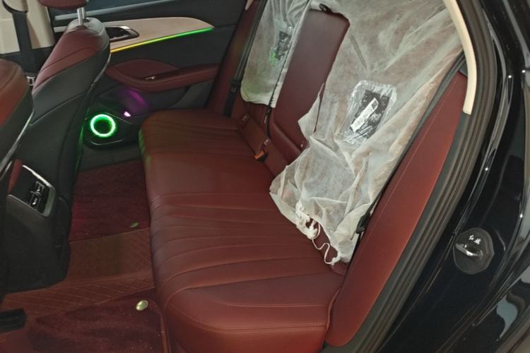 Used Hongqi H5 2025 1.5T DCT Qiyun 500 000th Unit Commemorative Edition Left Rear Seat