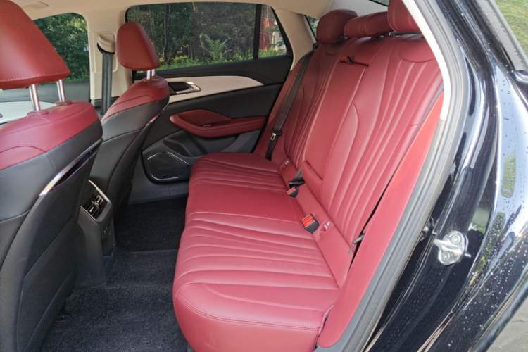 Used Hongqi H5 2025 1.5T DCT Qiyun 500 000th Unit Commemorative Edition Left Rear Seat