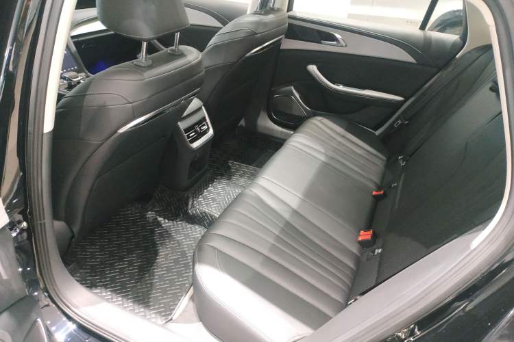 Used Hongqi H5 2025 1.5T DCT Qiyun 500 000th Unit Commemorative Edition Left Rear Seat