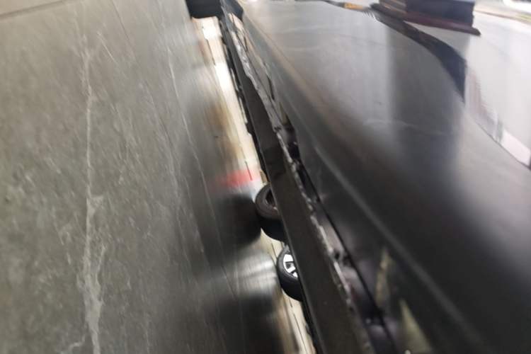 Used Hongqi H5 2025 1.5T DCT Xuan Ying Edition Left Side Sill