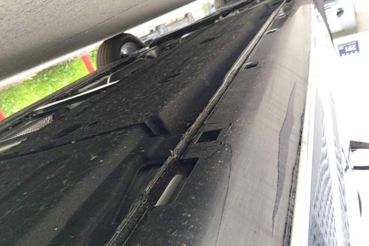 Used Hongqi H5 2025 1.5T DCT Qiyun 500 000th Unit Commemorative Edition Left Side Sill