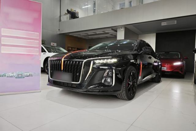 Used Hongqi H5 2025 Model 1.5T DCT Xuan Ying 2 Million Units Commemorative Edition