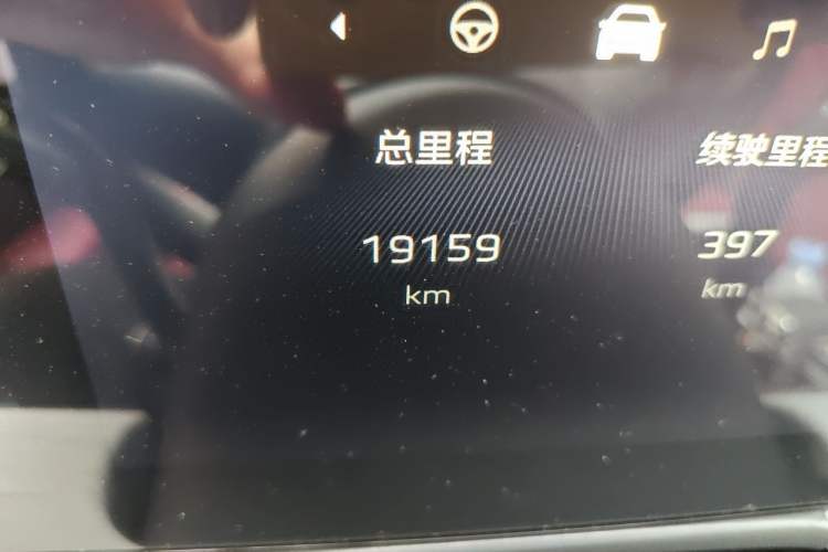 Used Hongqi H5 2025 1.5T DCT Qiyun 500 000th Unit Commemorative Edition Odometer Close Up