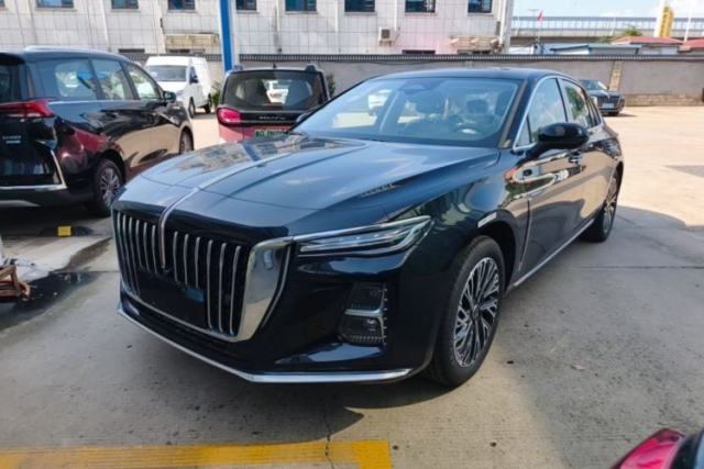 Used Hongqi H5 2025 2.0T Automatic Flag Edition – 500 000 Units Commemorative Version