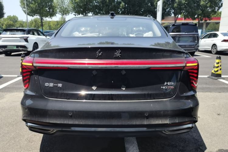 Used Hongqi H5 2025 2.0T Automatic Flag Edition – 500 000 Units Commemorative Version Rear