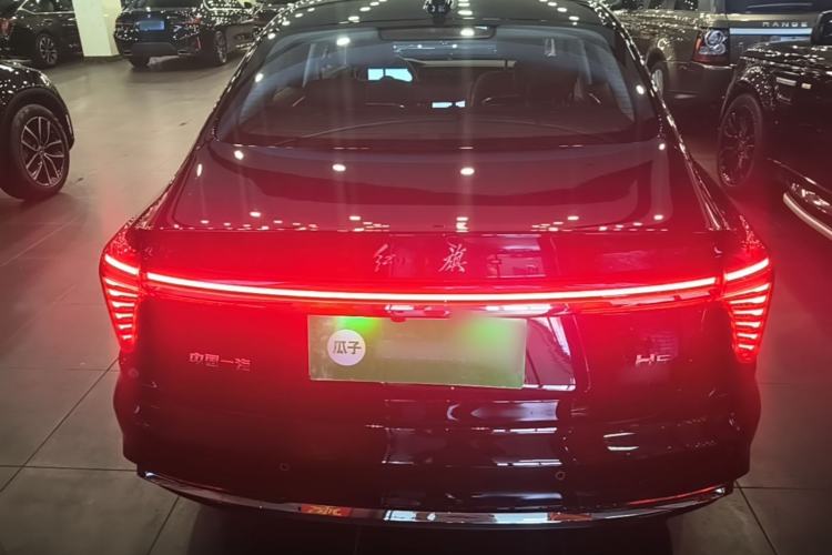 Used Hongqi H5 2025 2.0T Automatic Flag Edition – 500 000 Units Commemorative Version Rear