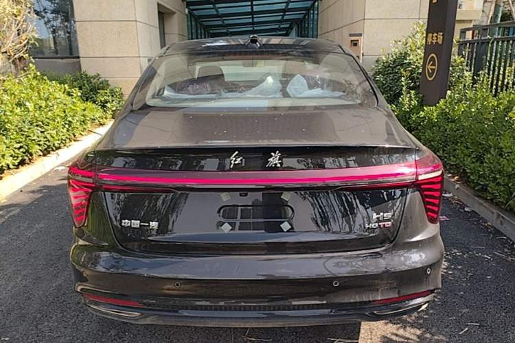 Used Hongqi H5 2025 2.0T Automatic Xuan Ying Edition Rear